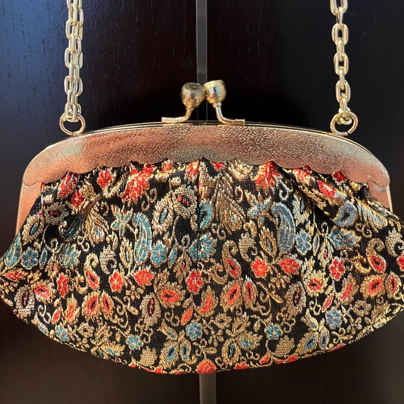 Vintage 1960’s purse made in Hong Kong - Picture 2 of 3